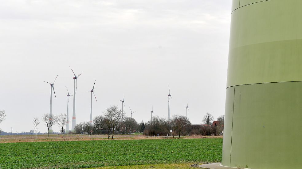 In der Gemeinde Krummhörn sollen weitere Flächen für Windenergie ausgewiesen werden. Wie viele, das steht noch nicht fest. Symbolfoto: Wagenaar