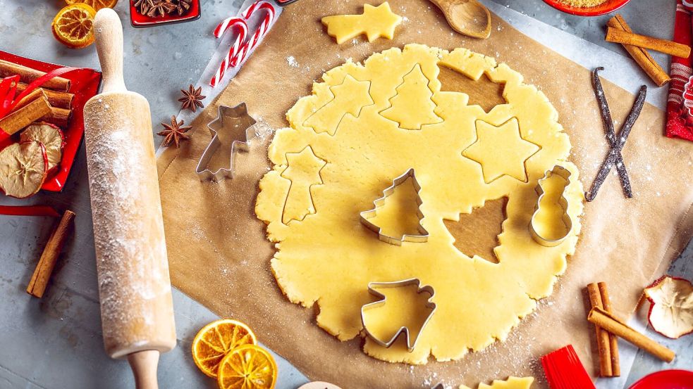 Selbstgebackene Plätzchen gehören zur Weihnachtszeit einfach dazu. Foto: karepa/Adobe Stock