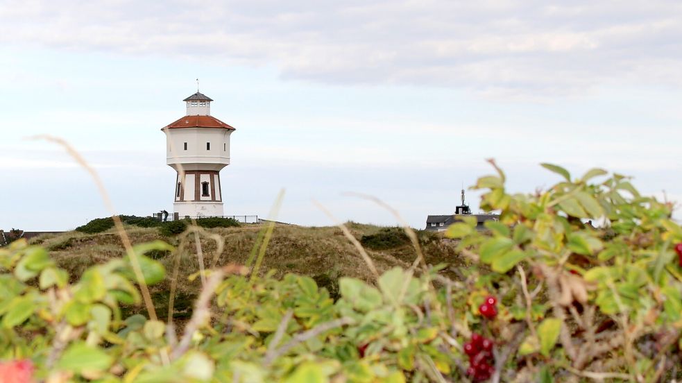 Der Wasserturm ist Langeoogs Wahrzeichen. Foto: Oltmanns/Archiv