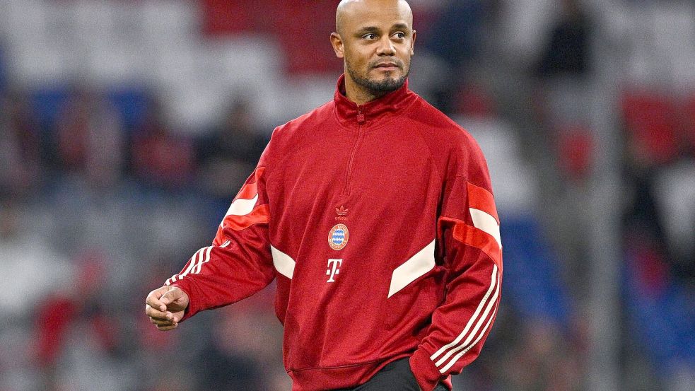 Bayern-Trainer Vincent Kompany fiebert seinem ersten Liga-Klassiker in Dortmund entgegen. Foto: Tom Weller/dpa