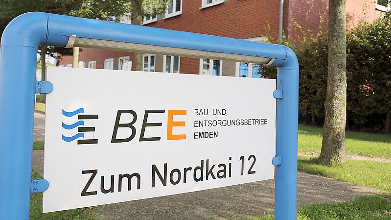 Im April wurde bekannt, dass gegen insgesamt sieben Mitarbeitende der Emder Stadtwerke, des Bau- und Entsorgungsbetriebs Emden (BEE) und des landeseigenen Hafenbetreibers Niedersachsen-Ports (N-Ports) ermittelt wird. Es geht um den Anfangsverdacht der Korruption. Symbolfoto: BEE