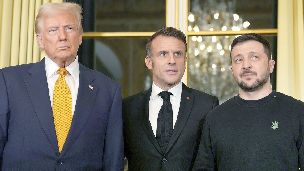 Trump, Macron und Selenskyj trafen sich am Wochenende in Paris. Foto: Aurelien Morissard/AP/dpa