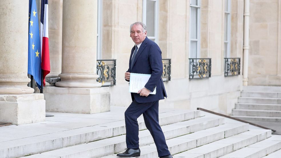 François Bayrou, Vorsitzender der Modem-Partei und Bürgermeister von Pau, ist von Präsident Macron zu Frankreichs neuem Premierminister ernannt worden. Foto: dpa/ Thomas Samson