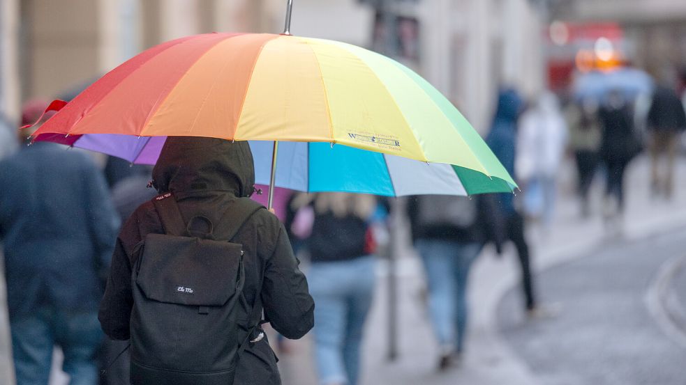 Das Wetter in Niedersachsen und Bremen ist in der Vorweihnachtszeit bisher meist ungemütlich. Foto: dpa/Hendrik Schmidt