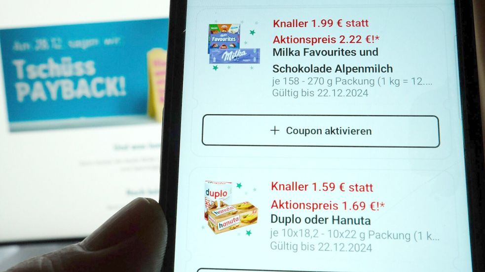 Die Supermarktkette Rewe startet ein eigenes Bonusprogramm innerhalb der bestehenden App. Foto: Georg Hilgemann/dpa