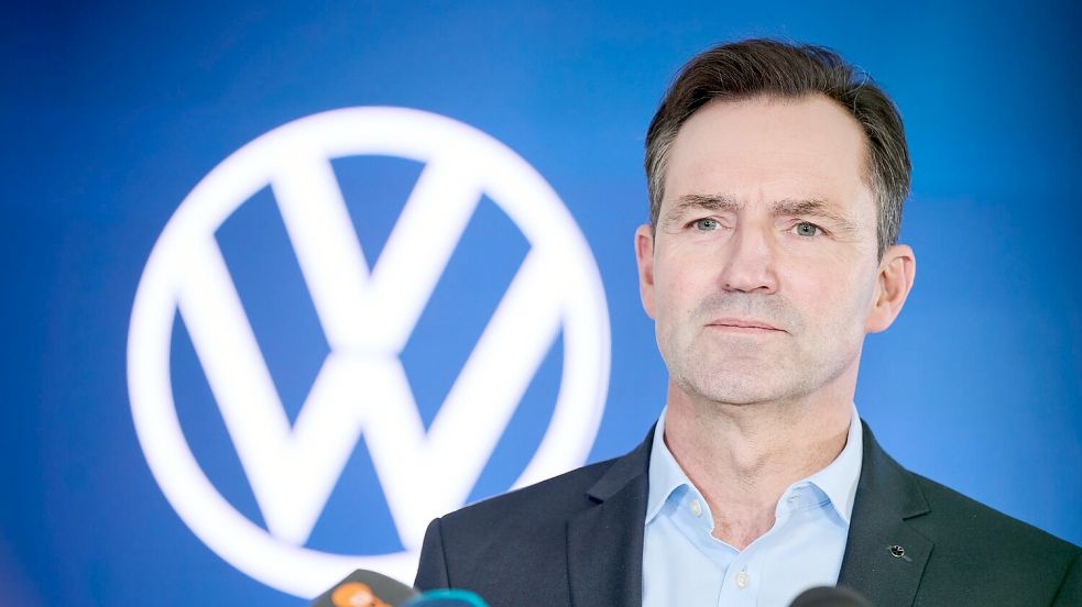 Der Autobauer habe harte Entscheidungen treffen müssen, sagte VW-Markenchef Schäfer. Foto: Annette Riedl/dpa