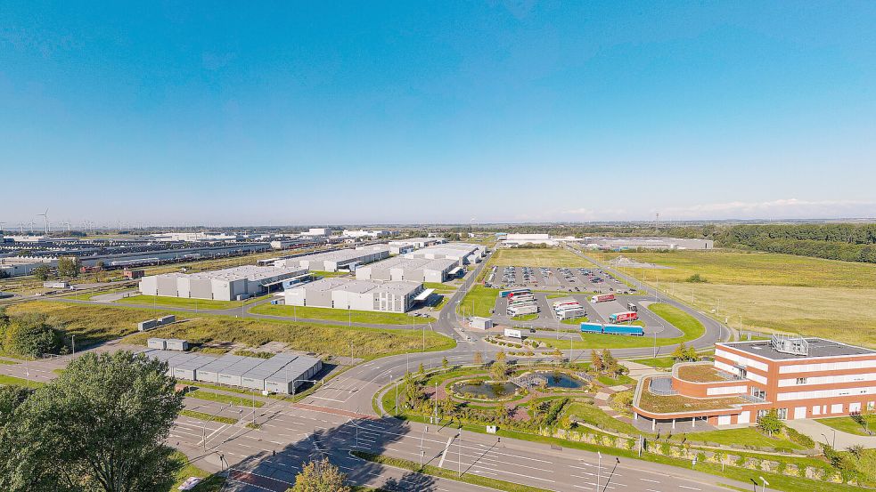 So groß wie 61 Fußballfelder: Der Industriepark Frisia in Emden. Foto: Zukunft Emden GmbH