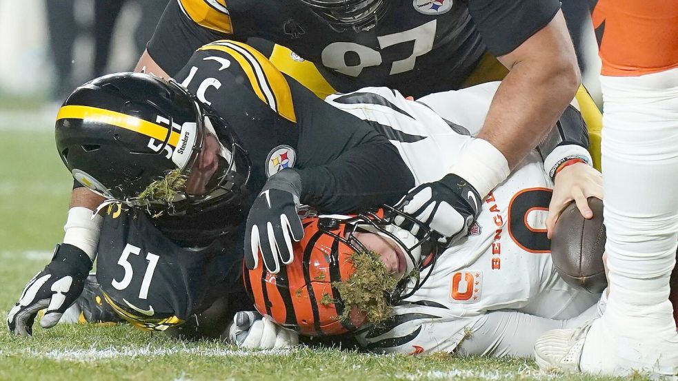 Die Cincinnati Bengals um Quarterback Joe Burrow bissen sich in Pittsburgh durch. Foto: Matt Freed/AP/dpa