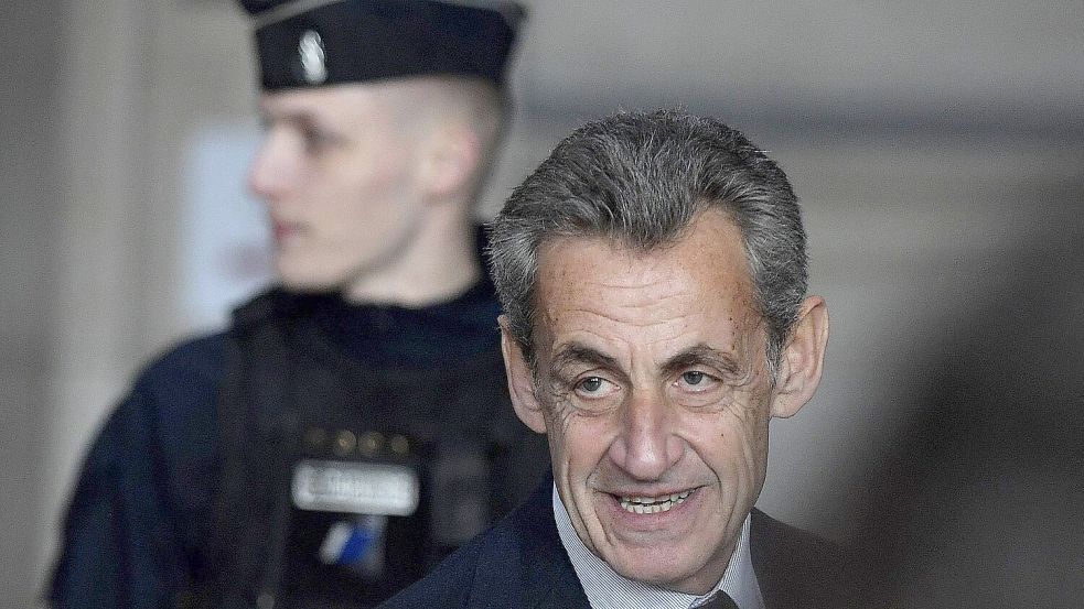 Dem Prozess gegen Sarkozy in der Libyen-Affäre sind zwölfjährige Ermittlungen vorangegangen (Archivbild). Foto: Julien De Rosa/AFP/dpa