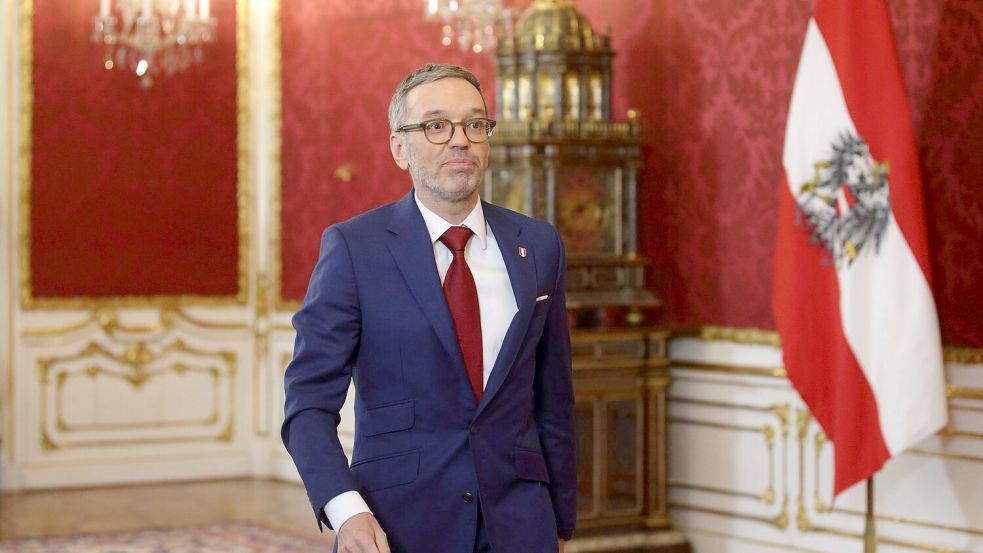 FPÖ-Chef Herbert Kickl scheint auf dem Weg zur Kanzlerschaft - eine Zäsur für das Land. (Archivbild) Foto: Heinz-Peter Bader/AP/dpa