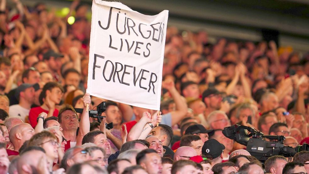 Jürgen Klopp wird von den Fans in Liverpool verehrt. Foto: Jon Super/AP