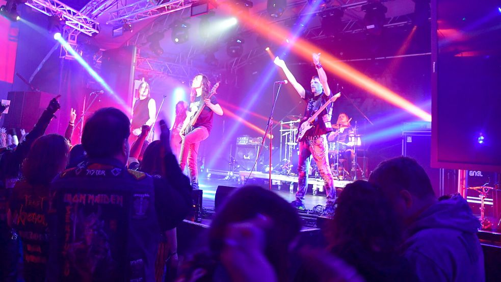 Fünf Bands sorgten für gute Stimmung beim Kuhzifest. Foto: Wagenaar