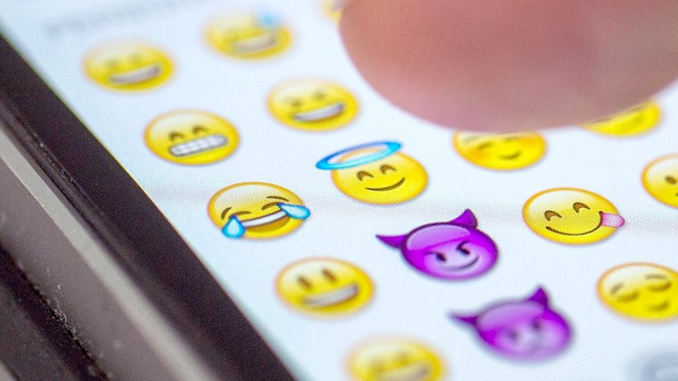 Auch im ersten Quartal 2025 gibt es wieder neue Emojis. (Symbolbild) Foto: picture alliance / Matthias Balk/dpa