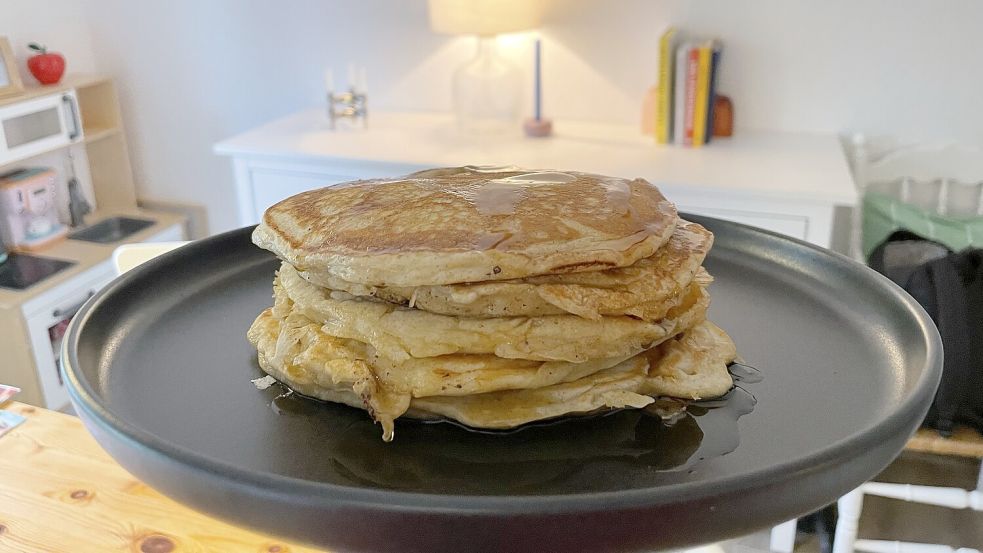 Besonders lecker sind die Pfannkuchen mit Ahornsirup. Fotos: Nobel