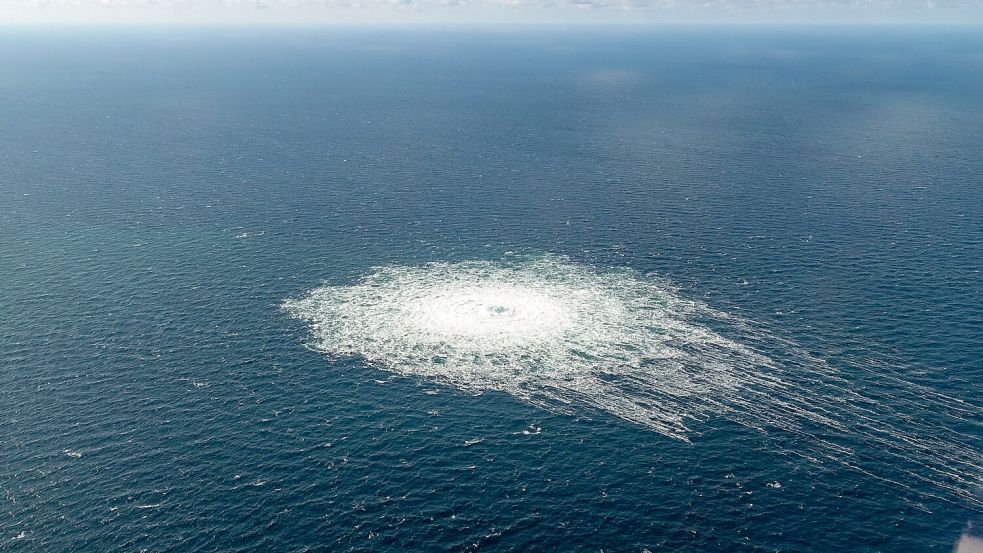 Durch die Zerstörung der Nord-Stream-Pipelines Ende September 2022 ist einer internationalen Studie zufolge eine große Menge Methan in die Atmosphäre gelangt. Foto: -/Danish Defence Command/dpa