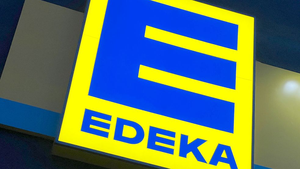 Die Supermarktkette Edeka hat den Verkauf bestimmter Kaffeemarken vorerst gestoppt. Foto: IMAGO/mix1