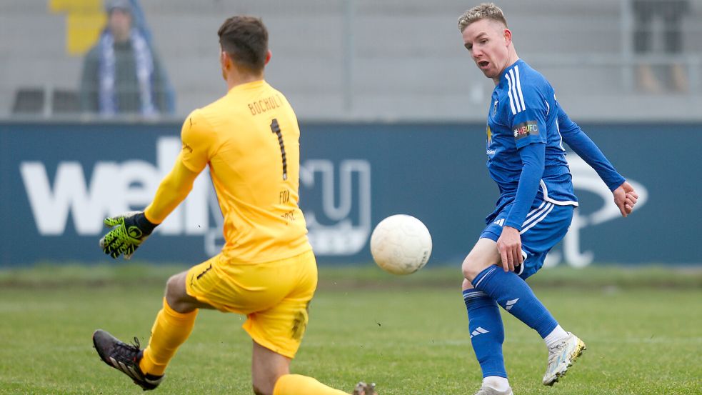 Das war das 1:1. Tobias Steffen trifft zum Ausgleich. Fotos: Doden/Emden