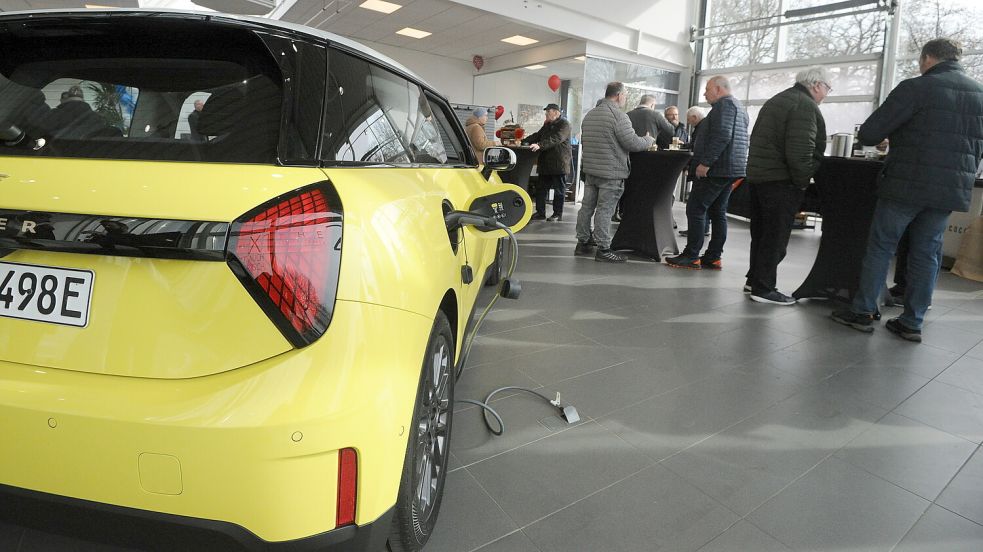 Wieder ein bestimmendes Thema des Aktionstages 2025: Die Auricher Händlergemeinschaft möchte erneut das Thema Elektromobilität in den Fokus stellen. Foto: Stephan Friedrichs