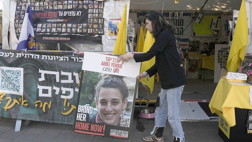 Israel wollte, dass die 29 Jahre alte Deutsch-Israelin Arbel Yehud als Zivilistin schon am vergangenen Samstag freikommt. Foto: Mahmoud illean/AP/dpa