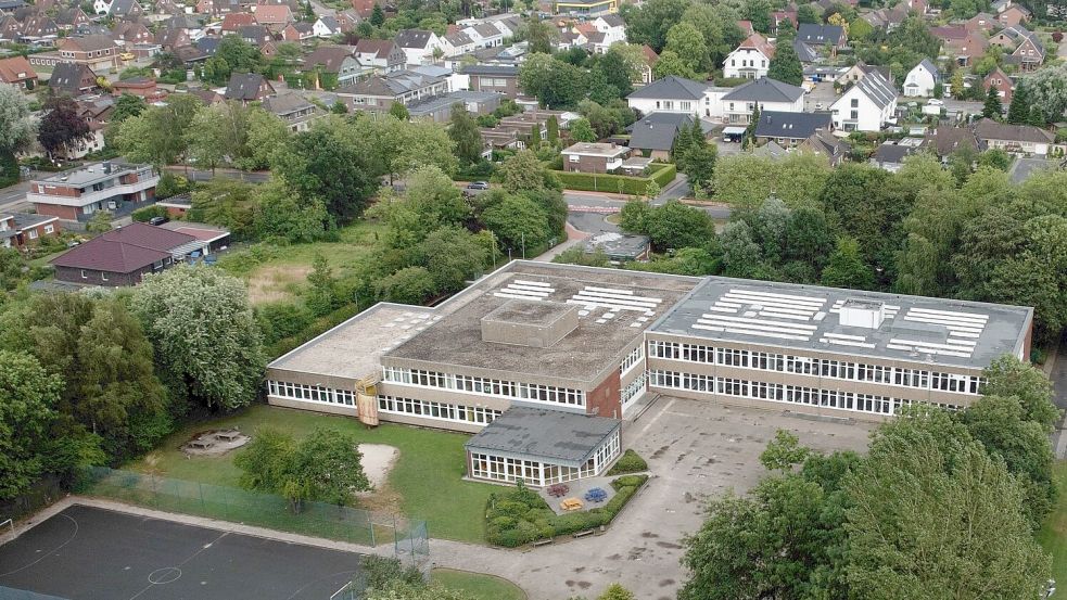 Das Schulzentrum am Falkenweg in Sande: Dort wurden am 23. Januar bei einer Prügelei unter Schülerinnen zwei Mädchen verletzt. Foto: Archiv/Hanz