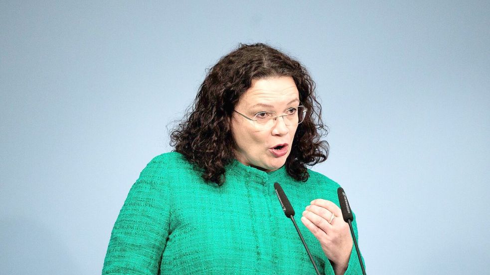 Die Vorstandsvorsitzende der Bundesagentur, Andrea Nahles, hält es für „nicht sehr wahrscheinlich“, dass die Drei-Millionen-Marke in diesem Winter noch erreicht werde. (Archivbild) Foto: Carsten Koall/dpa