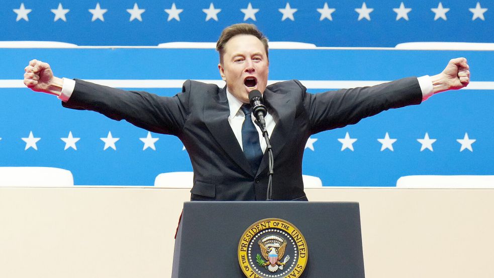 Seit Elon Musk die AfD unterstützt und mit seltsamen Gesten provoziert, platzt hierzulande vielen Tesla-Fahrern der Kragen. Foto: Ken Cedeno/IMAGO