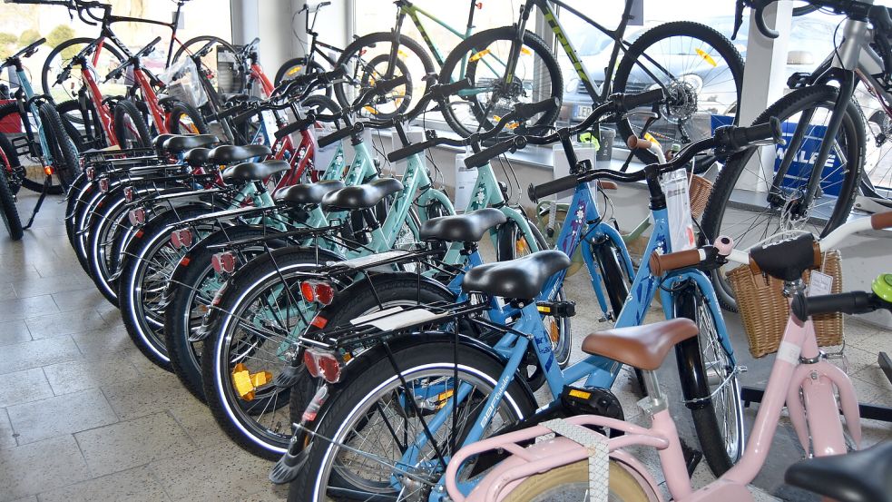 Auch eine große Auswahl an Kinderfahrrädern gibt es in dem Jheringsfehner Fachgeschäft.