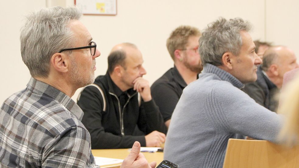 Vom Wechselbetrieb überzeugt: Peter Müller (vorne links) und Erik Nabrotzky (vorne rechts). Foto: Ferber