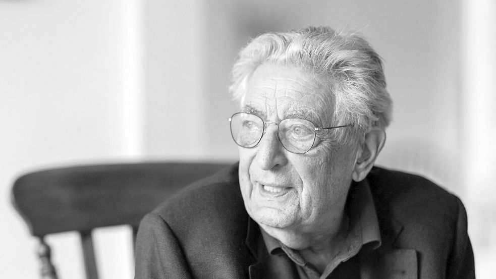 Gerhart Baum starb im Alter von 92 Jahren. Foto: Rolf Vennenbernd/dpa