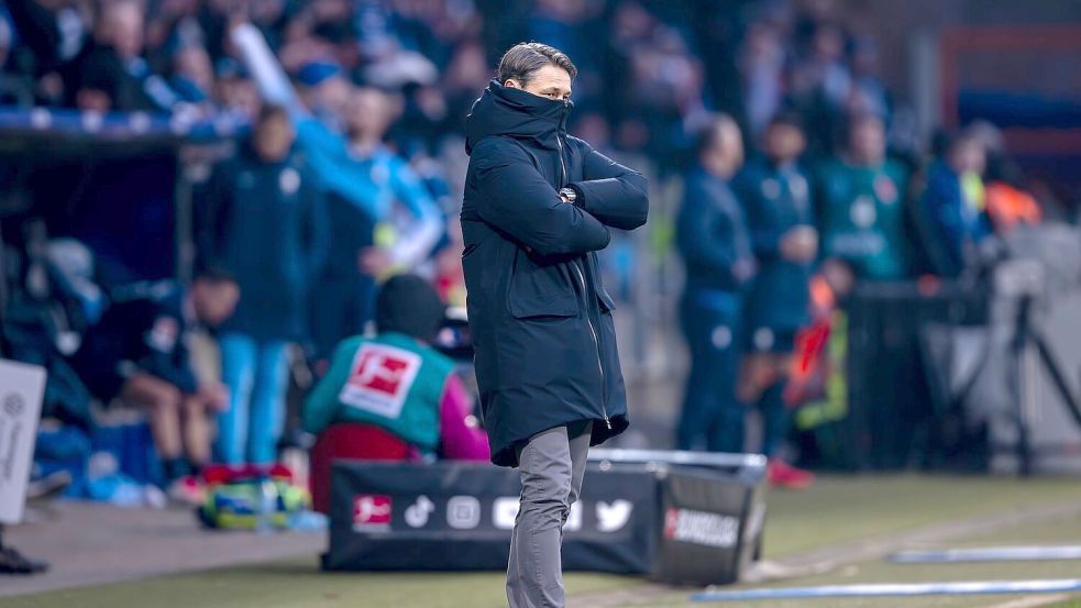 Trainer Niko Kovac sah in Bochum wenig, was dem BVB Mut machen kann. Foto: David Inderlied/dpa