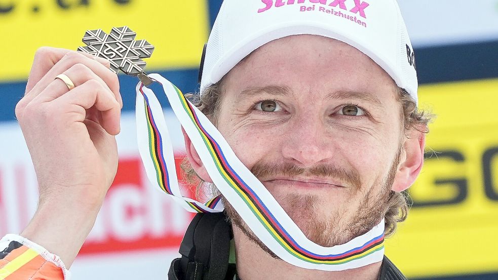 Linus Straßer sorgte doch noch für eine deutsche WM-Medaille. Foto: Giovanni Auletta/AP/dpa