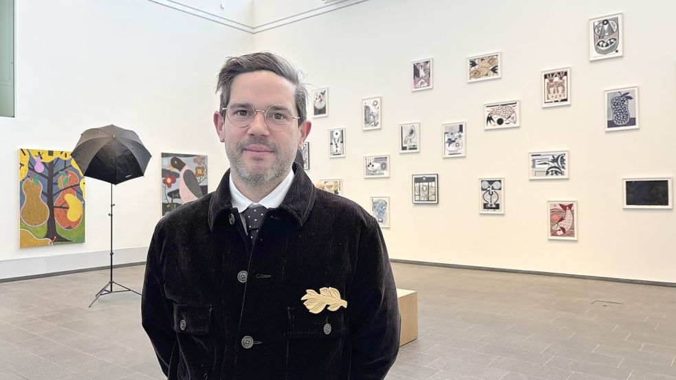 Austin Eddy hat seine Kunst zwar schon mal in München und Heilbronn gezeigt, doch seine erste Einzelausstellung Deutschlands ist jetzt in Emden. Fotos: Hanssen