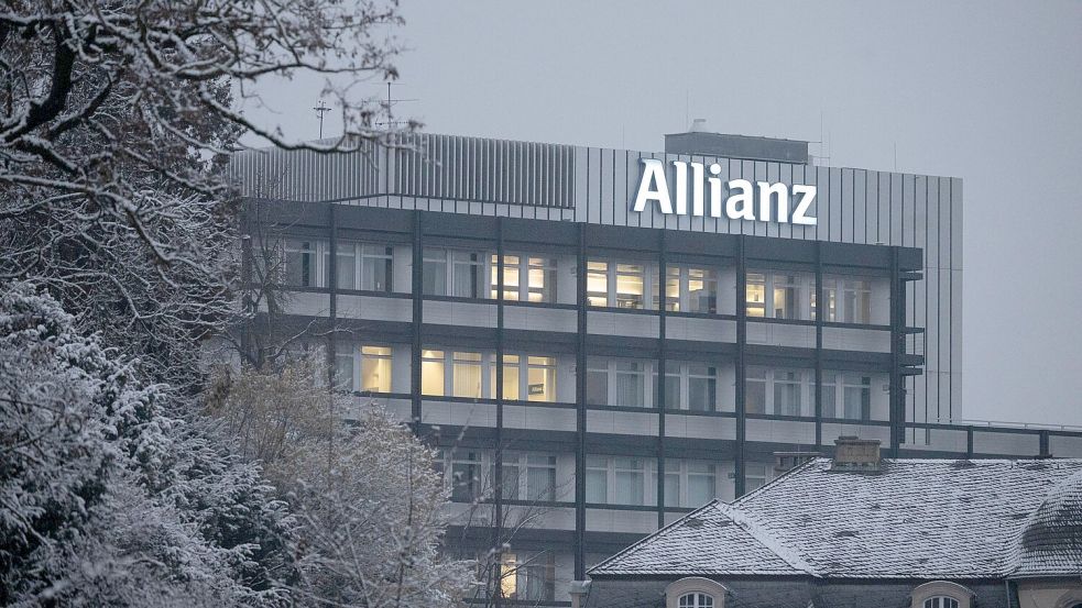 Die Geschäfte beim Versicherungskonzern Allianz laufen rund. Foto: Marijan Murat/dpa