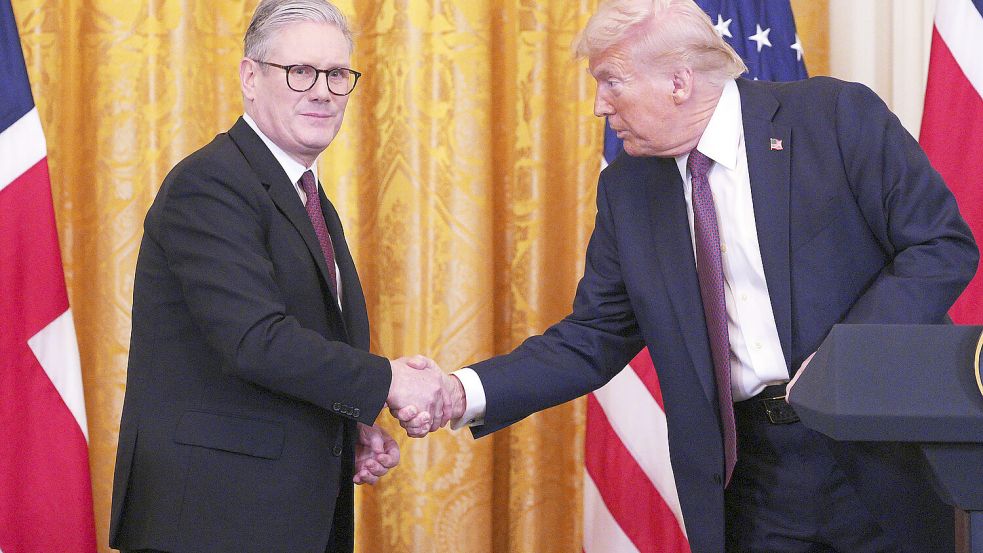 US-Präsident Donald Trump (r.) und der britische Premierminister Keir Starmer geben eine gemeinsame Pressekonferenz. Kann Starmer die Beziehungen verbessern? Foto: Pool Getty Images North America