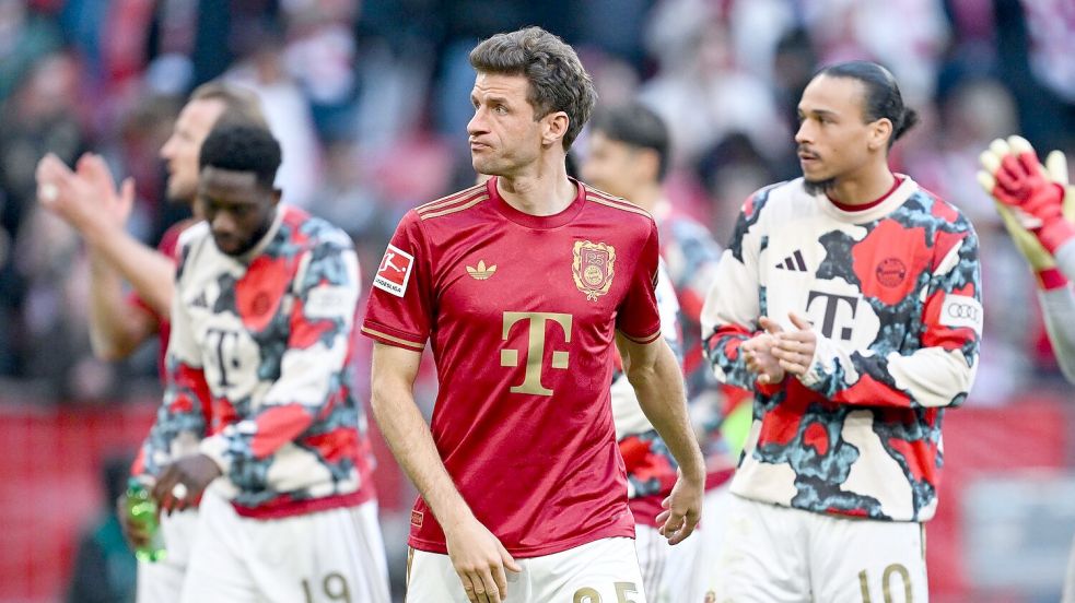 Thomas Müllers (M) Laune war nach dem Bochum-Flop erstmal dahin. Foto: Sven Hoppe/dpa