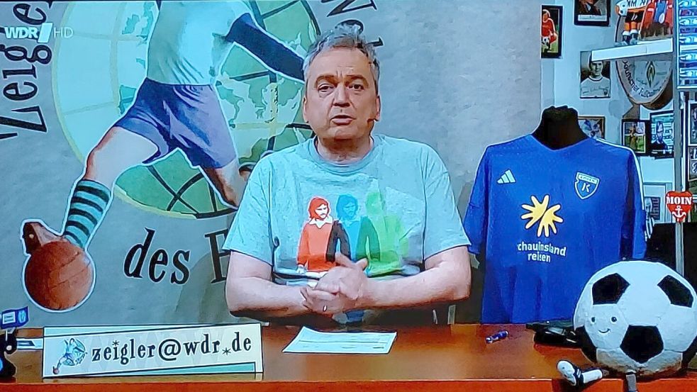 Nicht zu übersehen: Das Kickers-Trikot in der WDR-Sendung von Arnd Zeigler. Foto: Screenshot