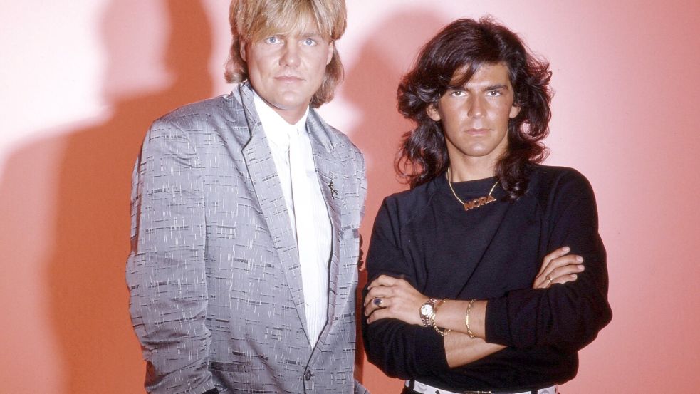 Modern Talking, erste Phase: der junge Thomas Anders neben seinem musikalischen Partner Dieter Bohlen. Foto: IMAGO/Berlinfoto