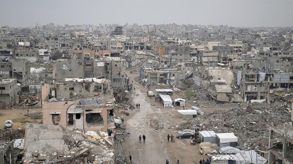 Das Ringen um die im Gazastreifen verbliebenen Geiseln geht weiter. (Archivbild) Foto: Jehad Alshrafi/AP/dpa