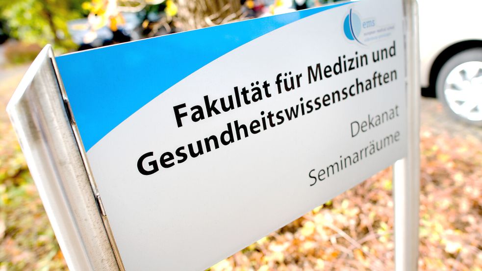 Nicht nur Beschäftigte der Fakultät für Medizin und Gesundheitswissenschaften an der Uni Oldenburg sehen die Dekrete und Drohungen Trumps gegenüber der Wissenschaft als großes Problem. Foto: dpa/Hauke-Christian Dittrich