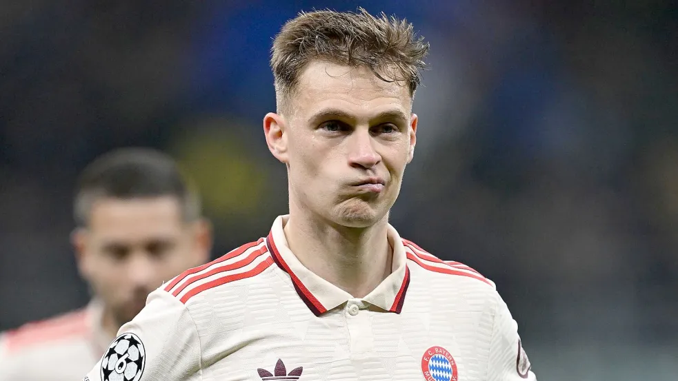 Frust pur: Joshua Kimmich nach dem Bayern-Aus in Mailand. Foto: Sven Hoppe/dpa