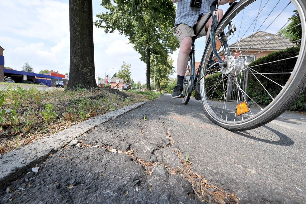 Bahn Frei Für Einen Neuen Rad- Und Gehweg - Ostfriesen-Zeitung