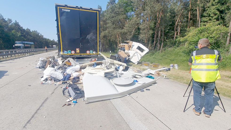 Wildeshausen: Tödlicher Unfall Richtung Osnabrück: Sperrung Auf A1 Bei ...