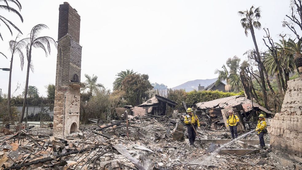 Zerst Rerisches Flammenmeer Waldbrand In Malibu Feuerwehr Macht Fortschritte Ostfriesen Zeitung