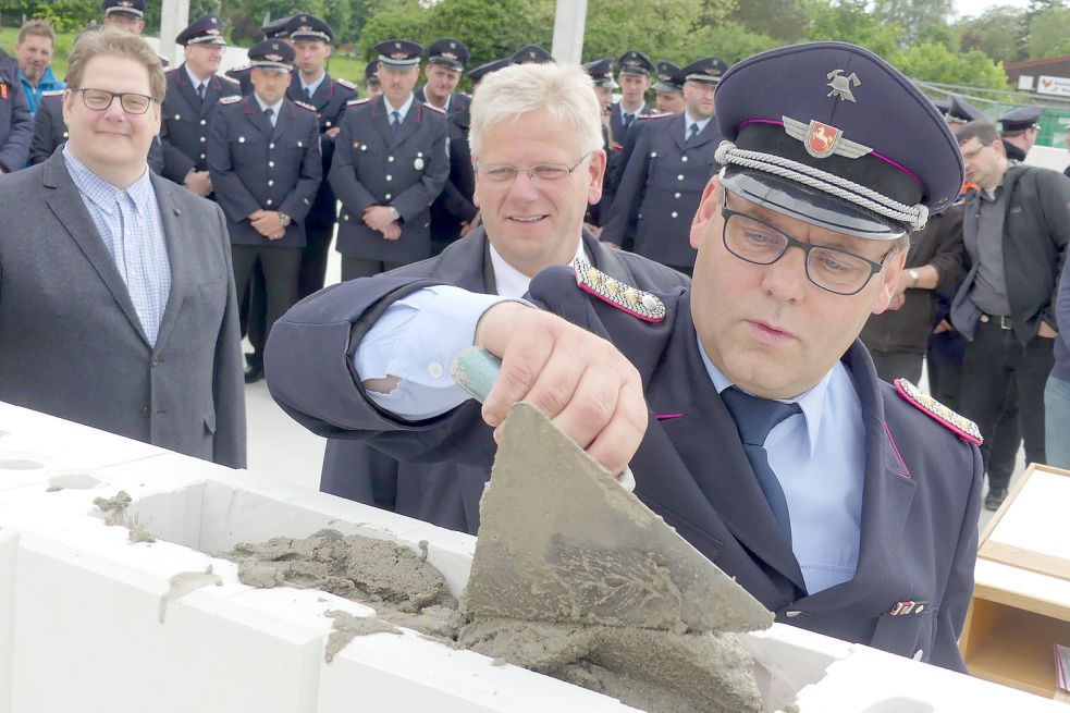 Grundstein Für Feuerwehrhaus In Weener Ist Gelegt - Ostfriesen-Zeitung