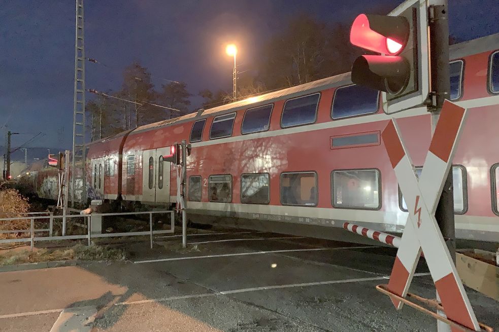 Norden: Entgleister Zug Sorgt Für Streckensperrung - Ostfriesen-Zeitung